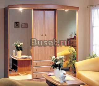 Шкаф-купе с зеркальными дверями продам б/у Москва