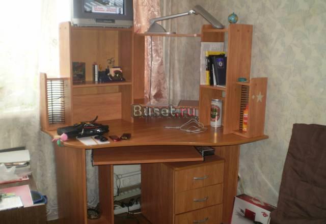 Компьютерный стол + телевизор Philips Москва