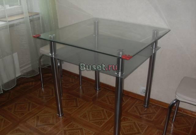 Стол с стеклянной столешницей Москва