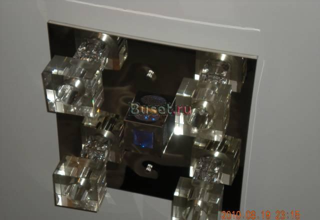 Продам люстру Москва