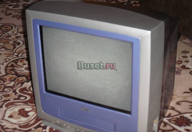 Продаю тв видеодвойка lg Москва