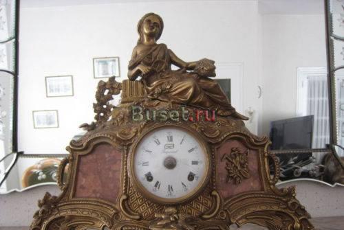 Часы Москва