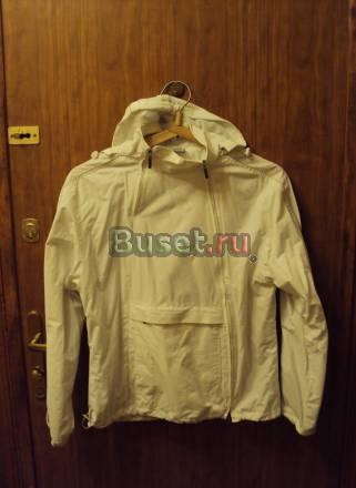 Белая ветровка Москва