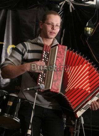 Баянист Тамада и Ди-джей на праздник Санкт-Петербург