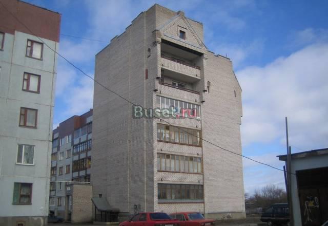 Продаю 4-комнатную квартиру в Пскове Псков