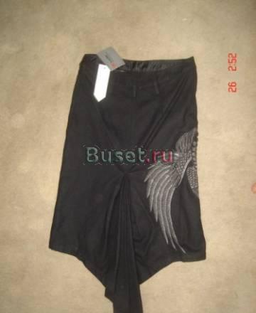 Шикарная юбка со шлейфом и орлом, стоила 12.000 Москва