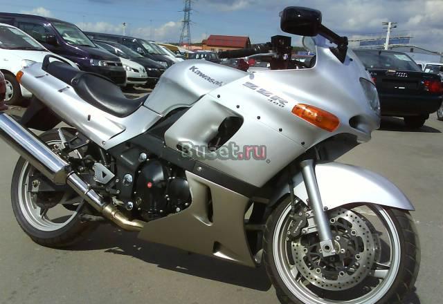 Kawasaki  ZZR-400 2005г.в Москва