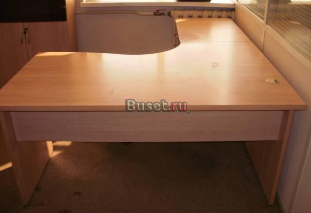 Столы, шкафы, кресла, Мебель в офис разная Москва