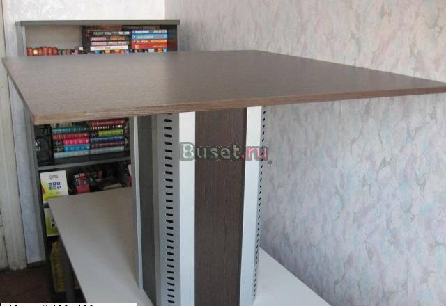 Стол квадратный.Новый Москва