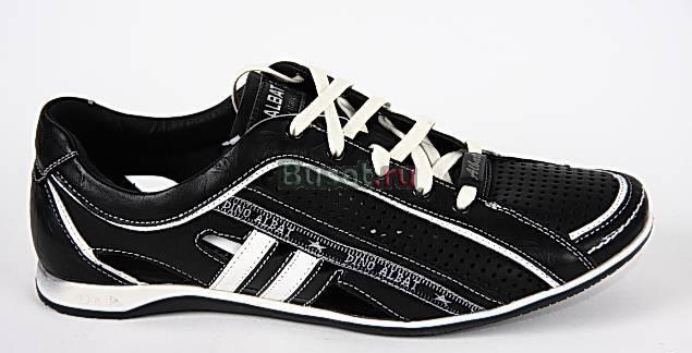 Кроссовки женские Москва