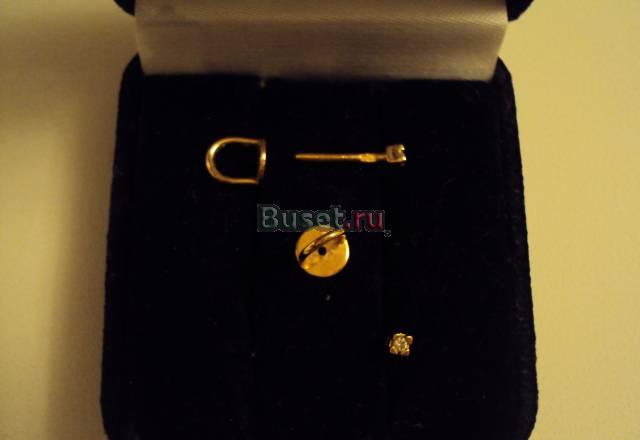 Серьги-гвоздики с бриллиантами Санкт-Петербург