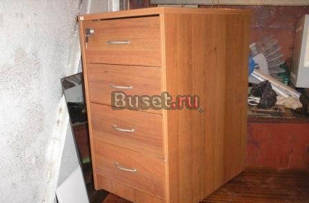 Тумочка пристольная с замком на ящике Чебоксары