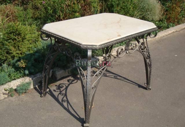 Столик кованый с мрамором Москва