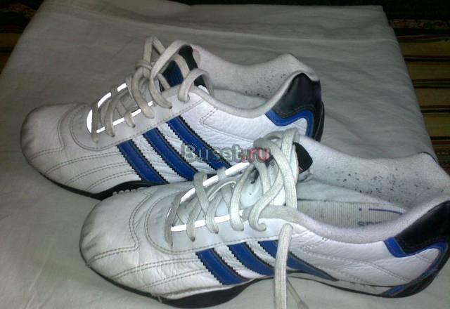 Кроссовки адидас Москва