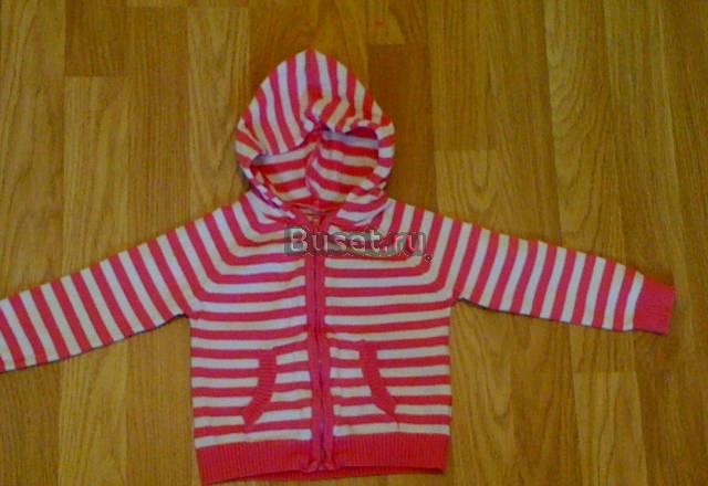 Трикотажная кофта Москва