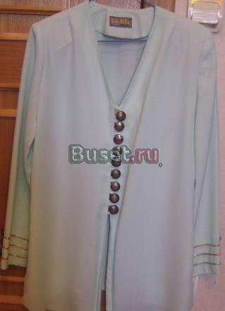 Женский брючный костюм бирюзового цвета Санкт-Петербург