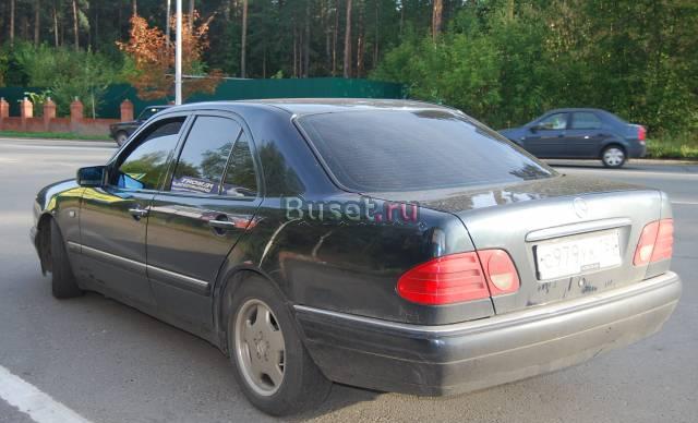 Mercedes E-klasse, 1997 Москва
