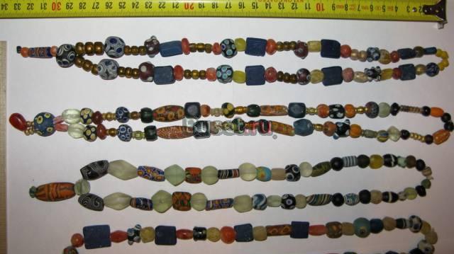 Бусы старые много Москва