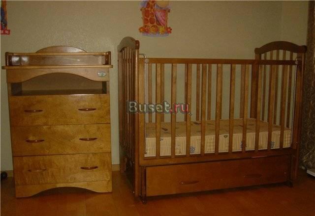Кроватка детская и комодик в хор. сост Москва