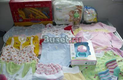 Большой набор одежды для Девочки+мобиль,памперсы Москва