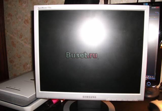 17дюймовый ЖК монитор samsung  MJ17asks/EDC Москва