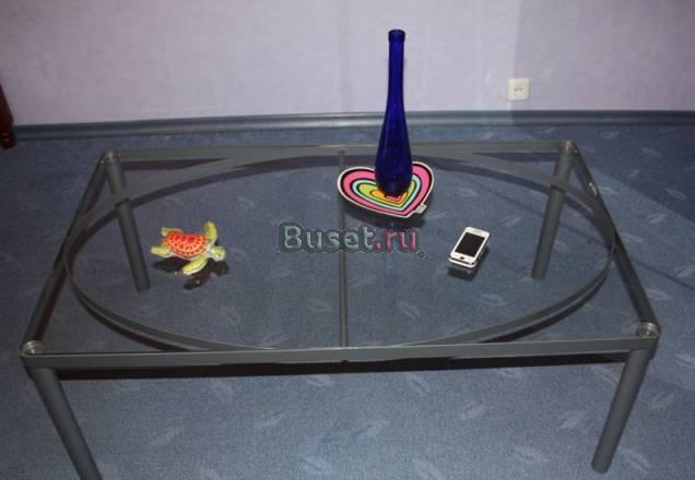 Продаю стильный журнальный столик ikea, б/у, в отл Москва