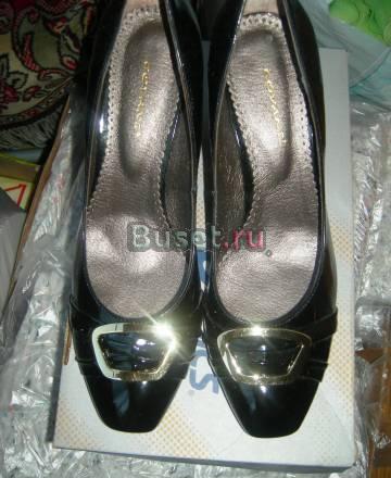 Новые черные лаковые туфли "Covany"в коробке Москва