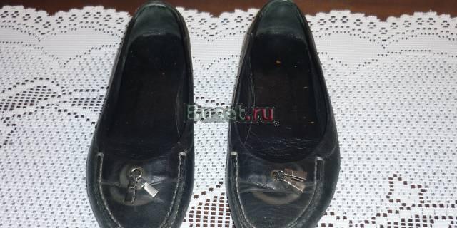 Туфли черные подростковые б/у Москва