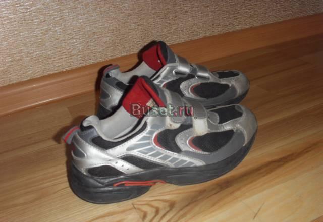 Кроссовки для мальчика Москва