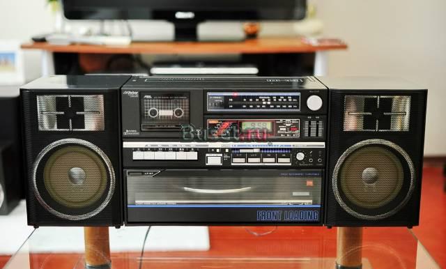 JVC (Victor) DC33 - проигрыватель пластинок, радио Москва