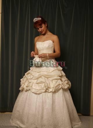 Свадебные платья новые распродажа Москва