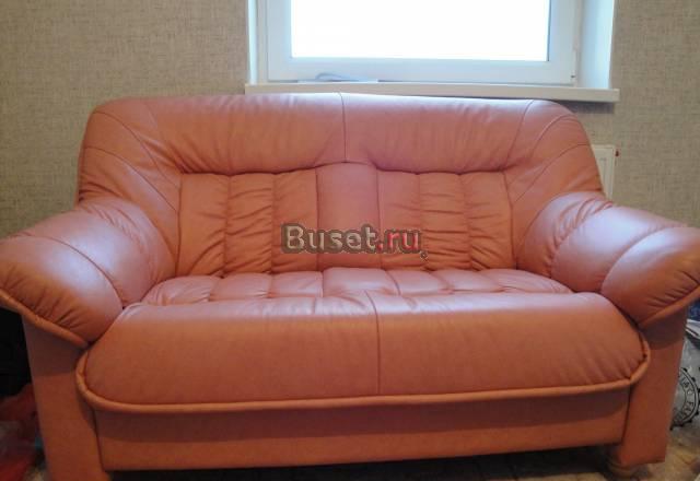 Финский  кожаный диван(2х местный) Санкт-Петербург