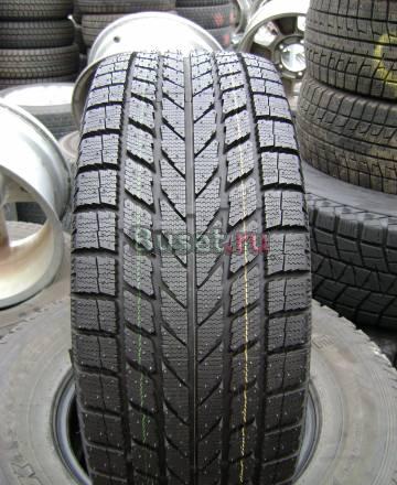 Новые шины)   205/55R15 M+S  (toyo) Находка