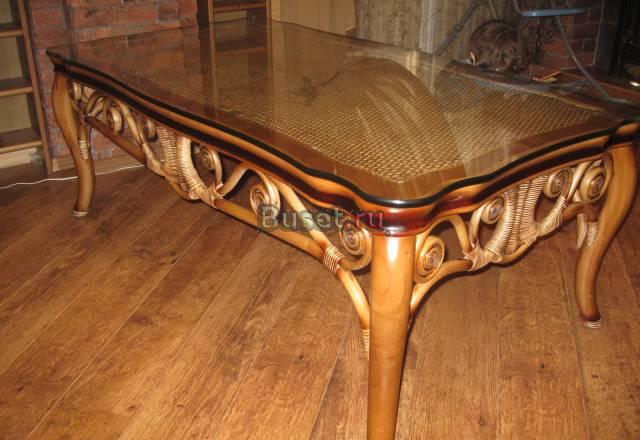 Ротанговый журнальный столик Санкт-Петербург