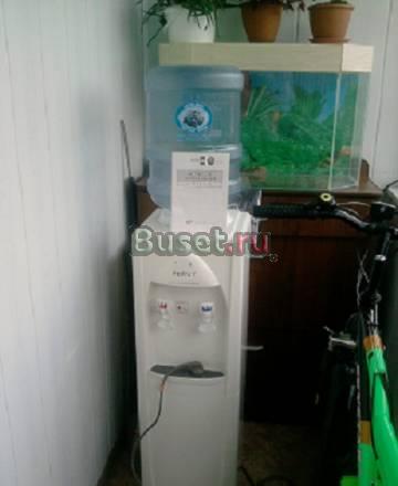 Кулер для Чистой воды ,горячая и охлажденная вода Омск