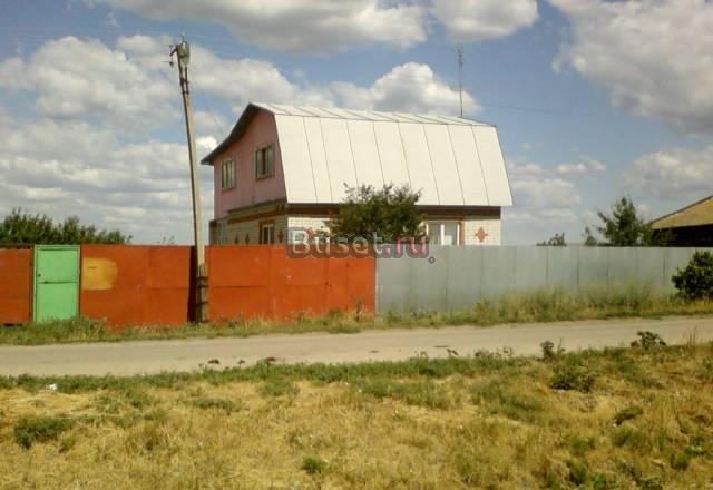 Дом с хозяйством недалеко от Саратова Саратов