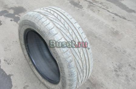 Продам летнюю шину GoodYear235/55 R17 99W Москва