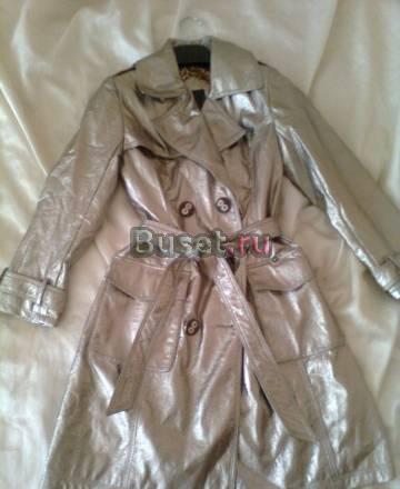 "Плащ лаковый серебряный.Новый,размер-M" Москва