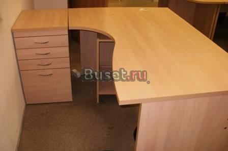 Стол б/у эргономичный в ассорт Москва