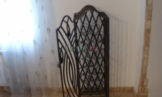 Продам кованный шкаф для вина Москва