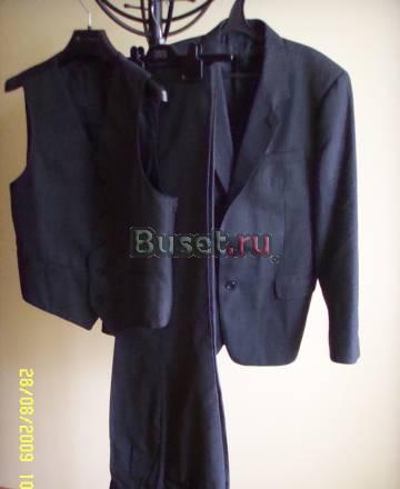 Продам: костюм «Тройка», размер 48, бу. Москва