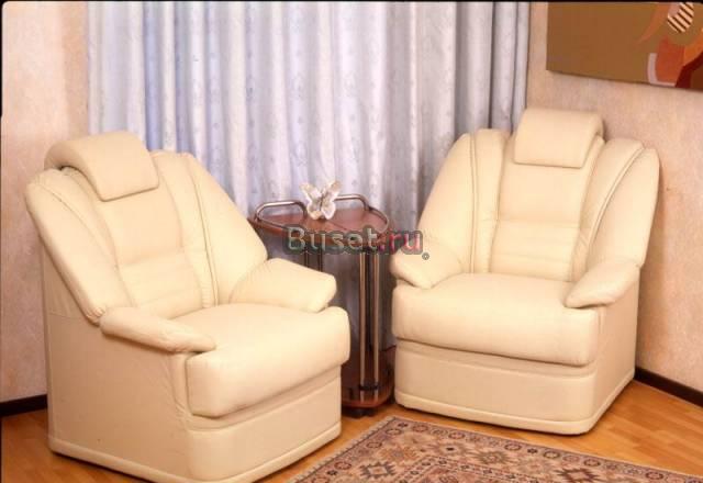 Перетяжка и реставрация мягкой мебели Москва