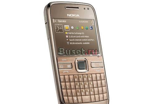 Продам сотовый телефон Nokia e72 (бронза) б/у Москва