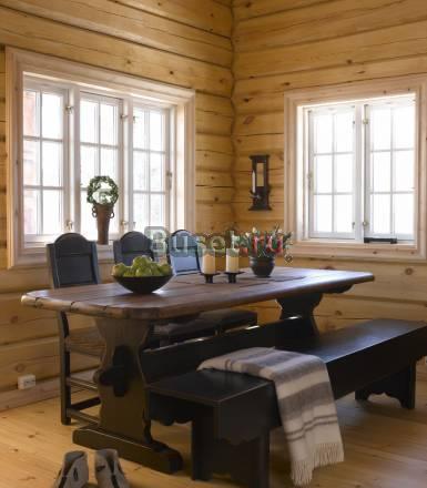 Стол обеденный из массива Санкт-Петербург