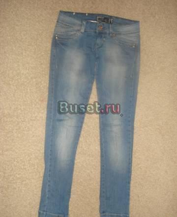 "Джинсы новые Bershka" Москва