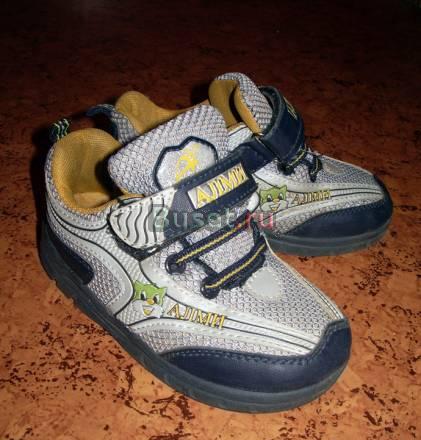 Кроссовки, р.27 Москва