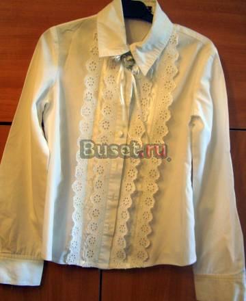 Блузки школьные,разных расцветок Москва