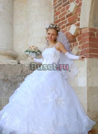 Очень красивое белое свадебное платье Москва