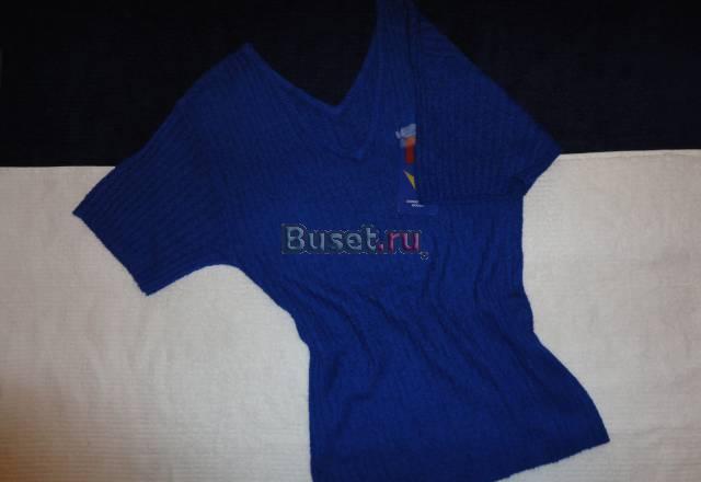 Футболка-блуза шикарного цвета Санкт-Петербург