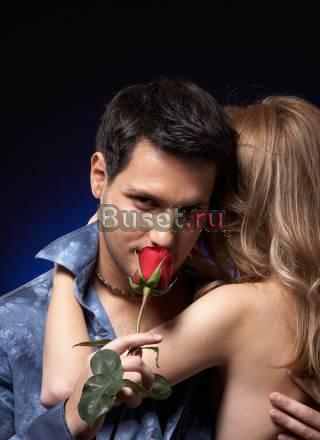 Профессиональный певец  DJ  Музыкант с высшим Во Москва